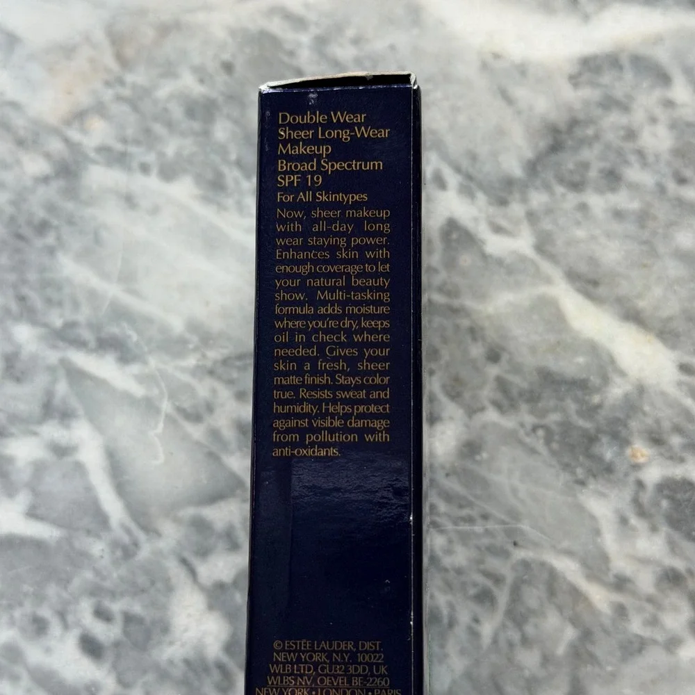 Estée Estee Lauder Double Wear Sheer Long-Wear Makeup 3W1 Tawny 1 fl. oz.